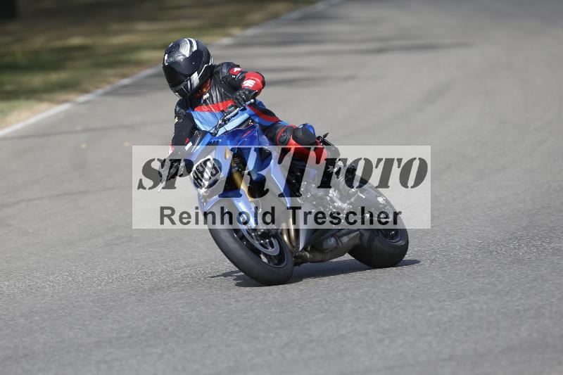 /37 09.08.2026  Pluess Motosport ADR/Einsteiger/888